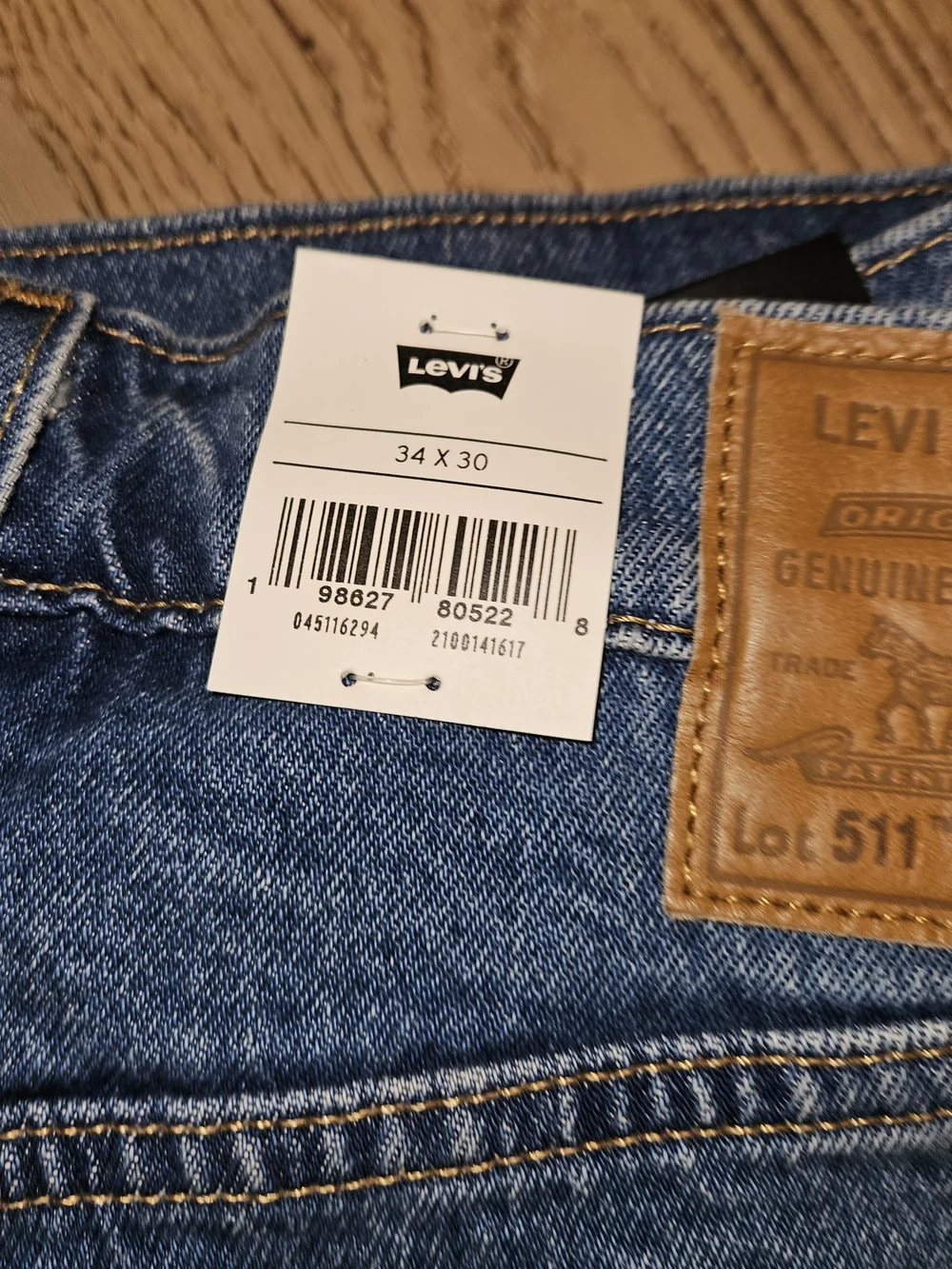 Levi's 511 Men's Medium Blue Straight-Leg Jeans Slim